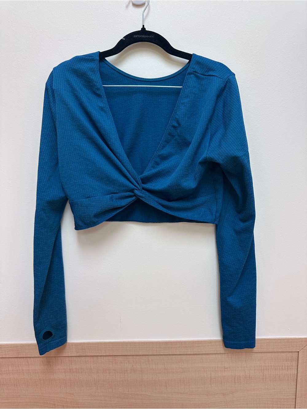 JoyLab Teal Long-Sleeve Twist-Front Crop Top